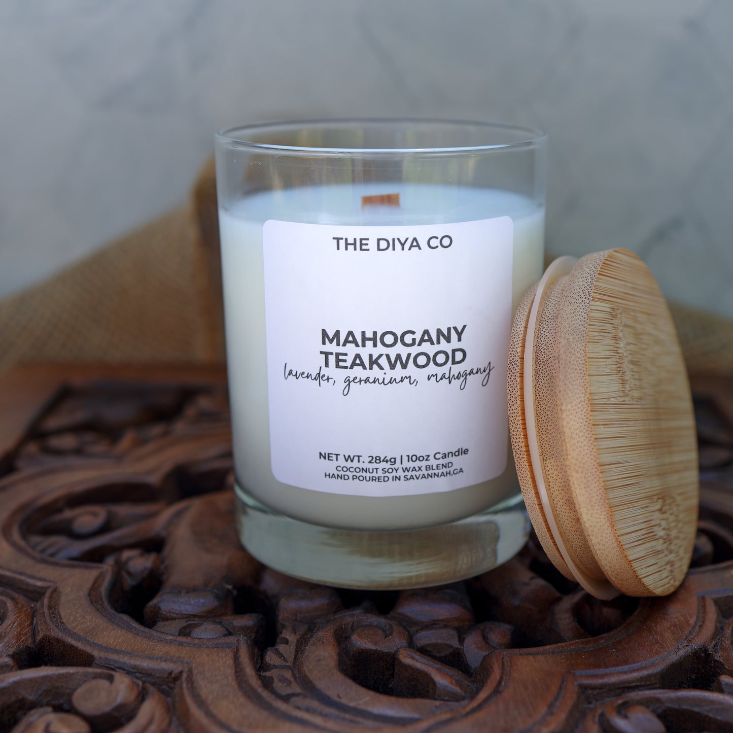 10 oz Mahogany Teakwood Rock Candle with Bamboo Lid