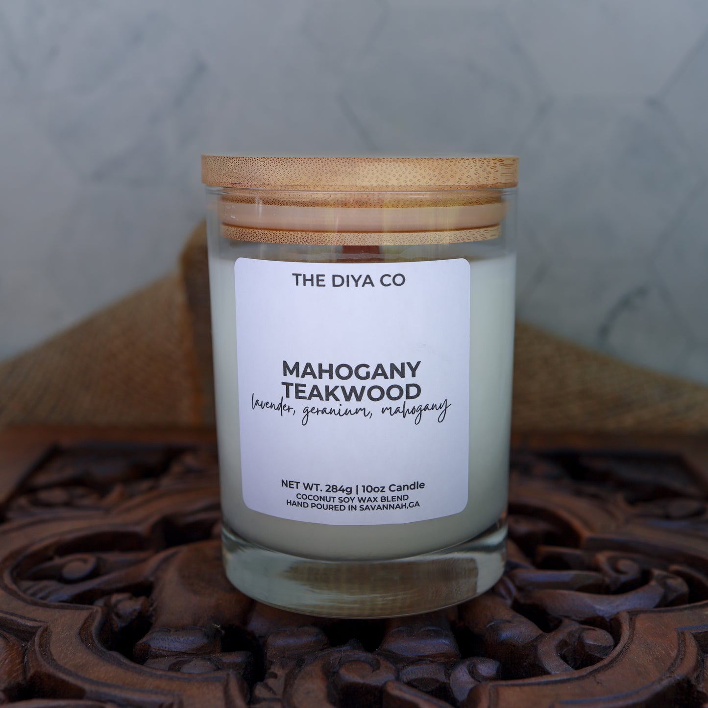 10 oz Mahogany Teakwood Rock Candle with Bamboo Lid
