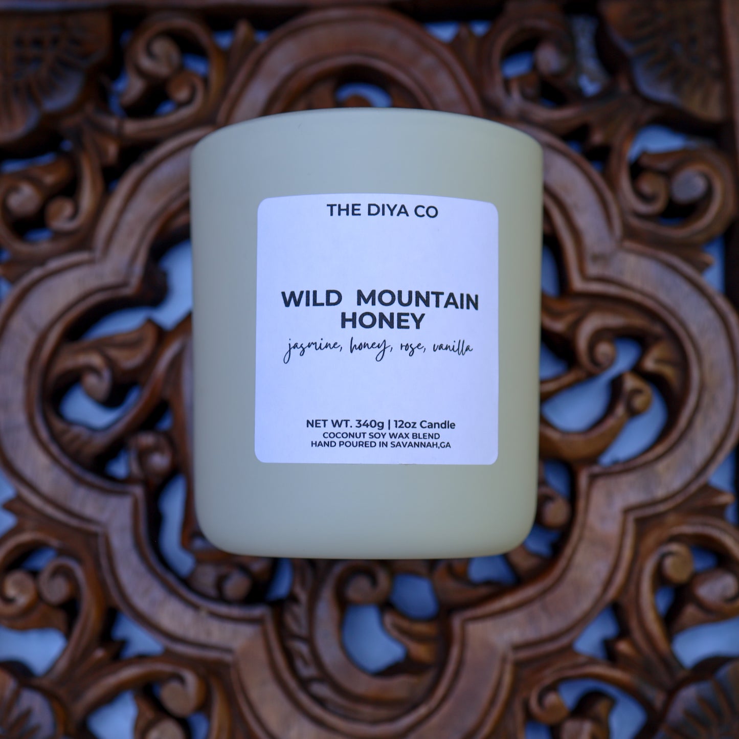 12 oz  Wild Mountain Honey Aura Candle | Sweet Floral Honey Scent with Crackling Wood Wick